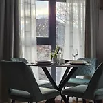 Hills With Free Parking Aparthotel Plovdiv