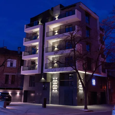 Hills With Free Parking