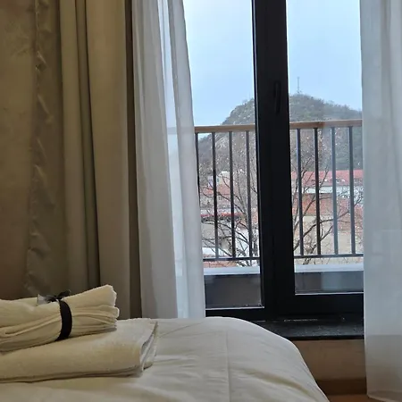 Hills With Free Parking Aparthotel 4*