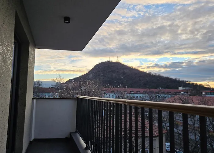 Hills With Free Parking