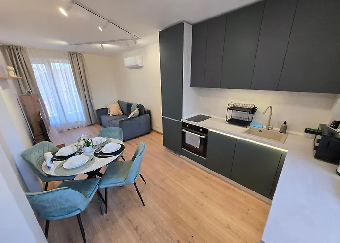 Hills With Free Parking